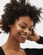 Minimalist earrings - Image 3