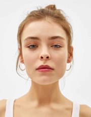 Pairs of hoop earrings - Image 4